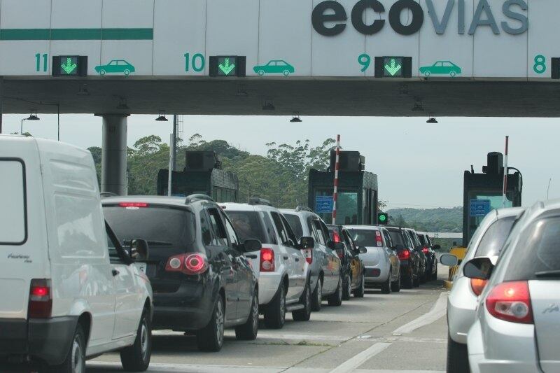 Estradas devem ficar movimentadas a partir das 15h deste domingo