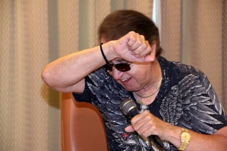 Apesar da mágoa, Carlos Villagrán não aponta culpados