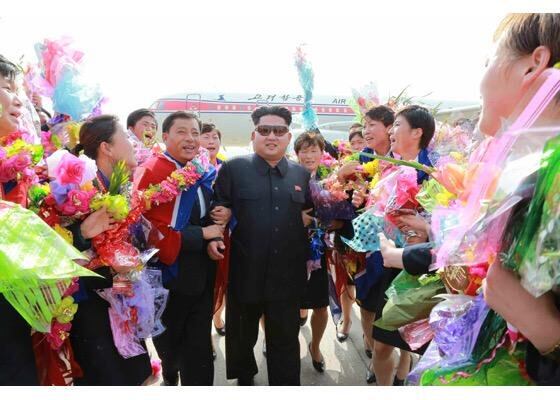 Ele não admite qualquer opinião contrára. Ja mandou executar o ex-ministro da Defesa, Hyon Yong-chol, por tê-lo "desrespeitado" algumas vezes, a última ao dormir em um evento comandado por Un