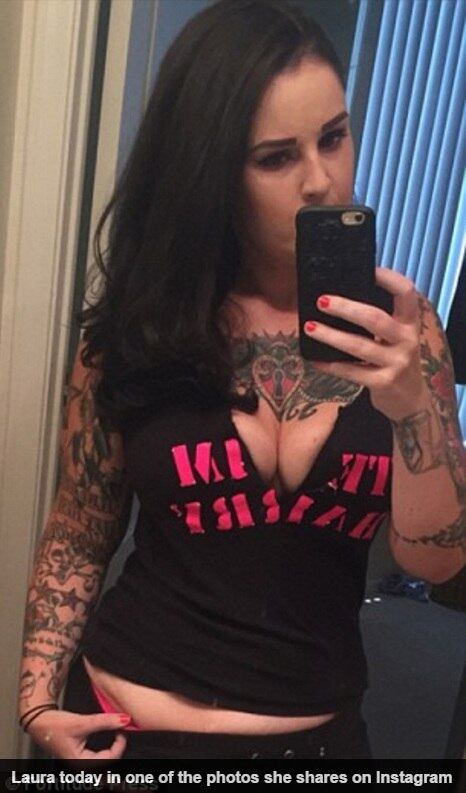 Laura diz que agora ela pode ir à Disney, sem medo de as
pessoas reclamarem que ela é “muito pesada para montar nos brinquedos”