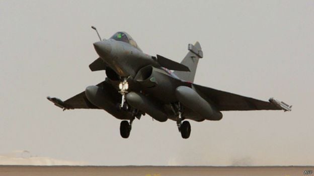 Estados Unidos terão que usar suas forças armadas para proteger armas nucleares: A infra-estrutura das armas nucleares da Rússia está espalhada por uma vasta área geográfica. Se a desintegração política do país realmente acontecer, as armas e sistemas de lançamento podem acabar expostos — no que irá se tornar o vácuo súbito de poder mais perigoso do mundo