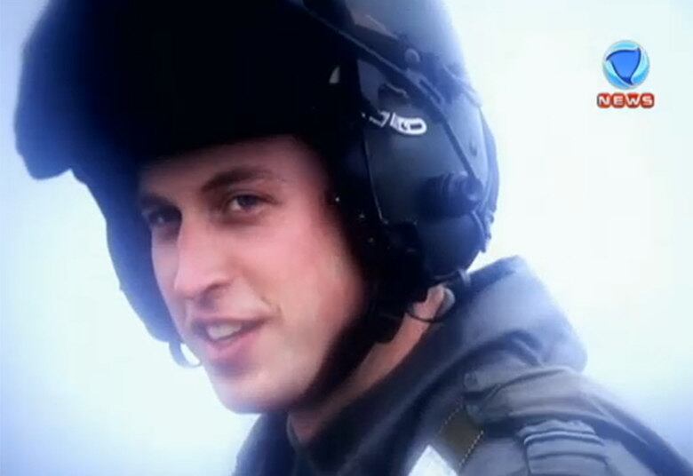 

William começou a trabalhar como piloto da Força Aérea real
numa ilha remota no país de Gales e Kate foi junto



+ Contar piada e falar mal de sogra está fora de moda

+ Já curtiu a página da Record News no Facebook? É só clicar!

+ Siga a Record News no Twitter e receba todas as notícias do programa
