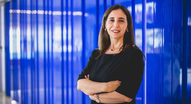 Andrea iniciou a carreira na indústria de alimentos e mudou em 2013