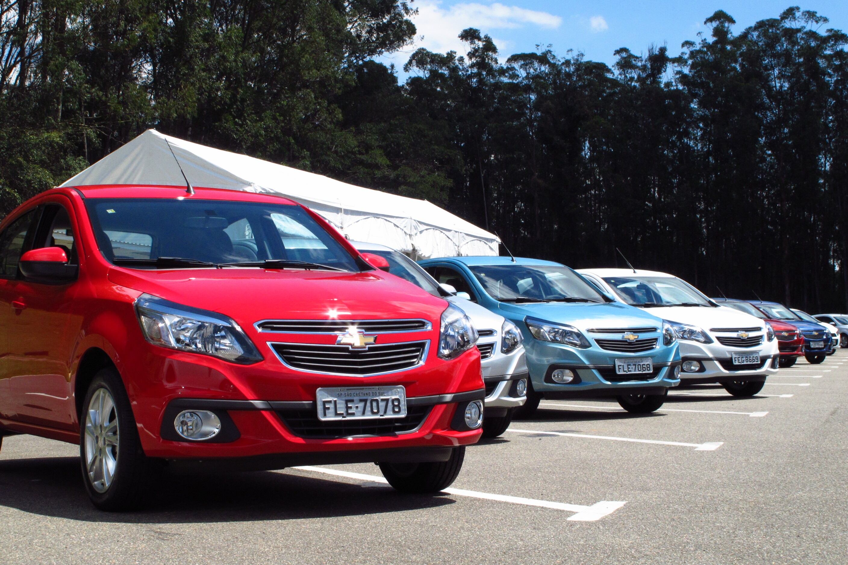 O lançamento do novo Chevrolet Agile aconteceu na pista de testes da GM de Cruz Alta, em Indaiatuba (SP)
Saiba tudo sobre carros! Acesse www.r7.com/carros