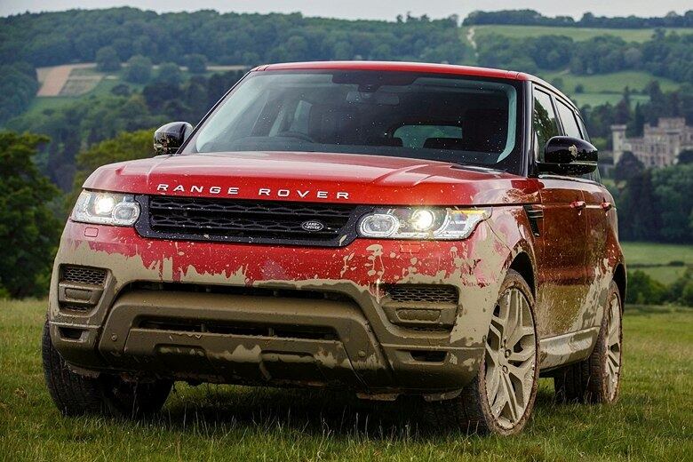 Ao mesmo tempo, o Range Rover Sport é o "velocista" da Land Rover. É o SUV mais rápido da marca de luxo, e o mais indicado ao asfalto, seja na cidade, seja em rodovias — como ocorreu no acidente de Cristiano