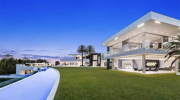 piscina, gramado, mansão, the one,