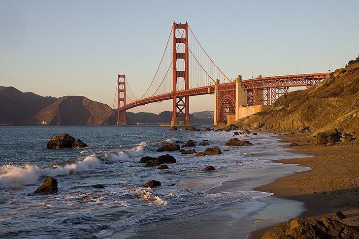 Para efeito de comparação, veja uma das pontes mais famosas do mundo: a Golden Gate, em São Francisco (EUA). A distância entre a ponte e a água do estreito de Golden Gate é de 67 metros. Todas as que mostramos nesta galeria têm uma altura, pelo menos, quatro vezes maior!
