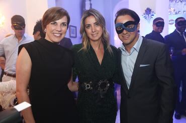 Felipe e Raffaela Massa também se encontraram com a herdeira da equipe Williams, Clear Williams.