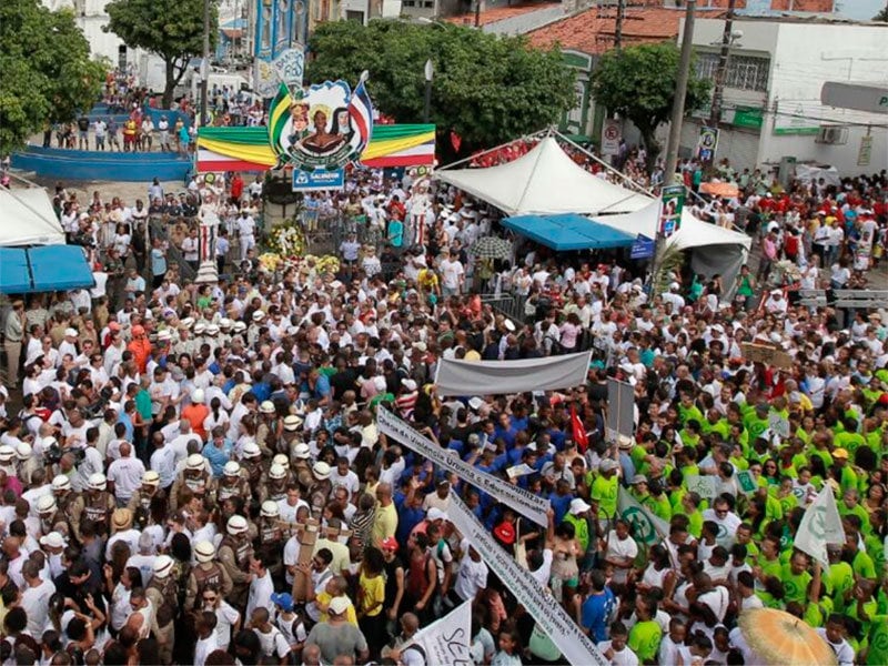 Neste ano, com o tema 'Guerreiras da Independência', o tradicional desfile homenageia as heroínas Maria Quitéria, Joana Angélica, Maria Felipa e todas as mulheres que lutaram pela liberdade do País