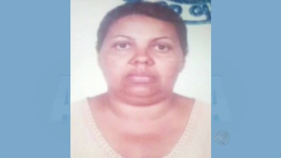 Porém, durante o depoimento, Agnoli entrou em contradição e
acabou confessando o crime. O corpo de Maria das Dores foi encontrado no dia
seguinte