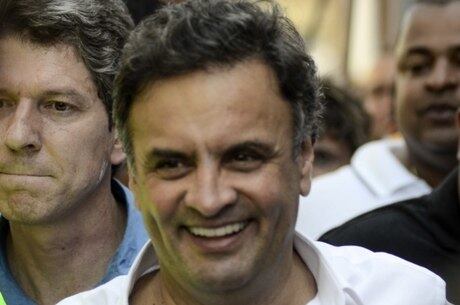 Candidato do PSDB fez campanha nas ruas do Rio de Janeiro
