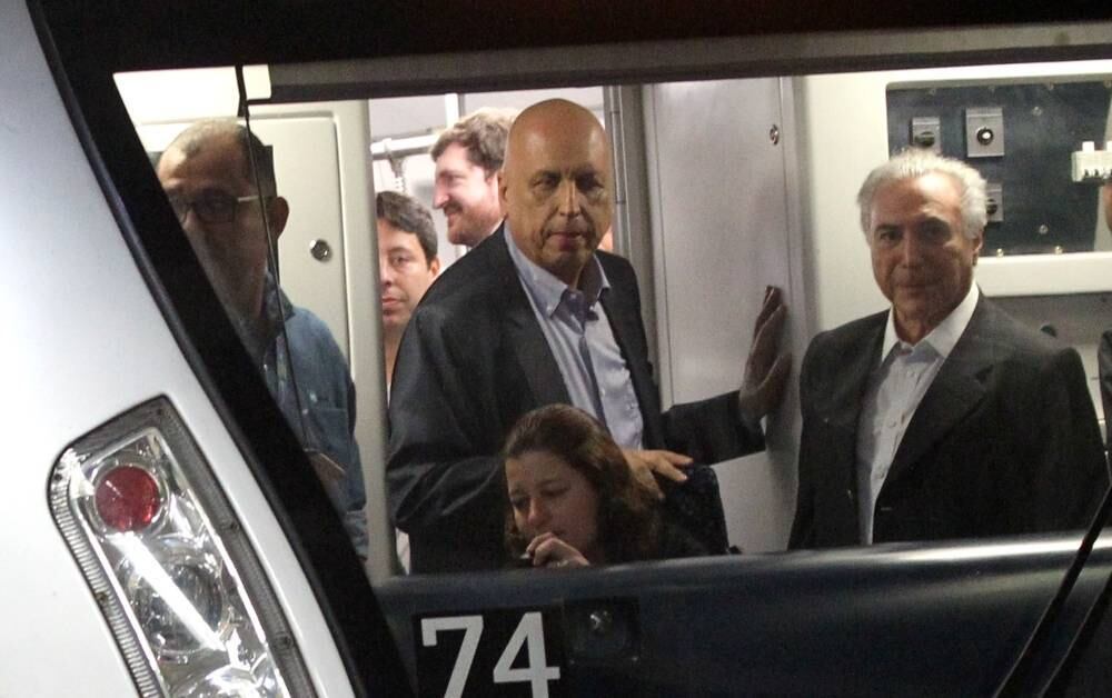 Pezão e Temer durante inauguração da linha 4 do Metro