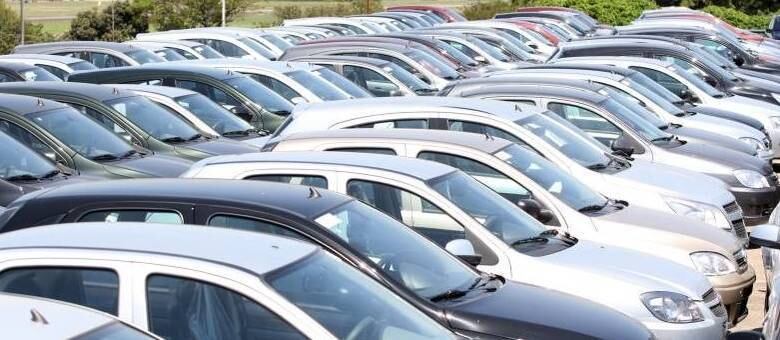 Estoque das concessionárias já pagou o IPI e está livre do aumento do imposto