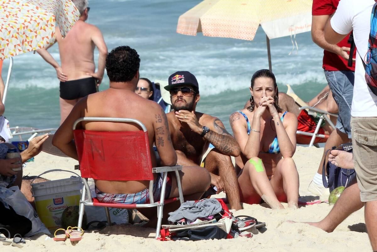 Olha a cara de sofrimento de Luana