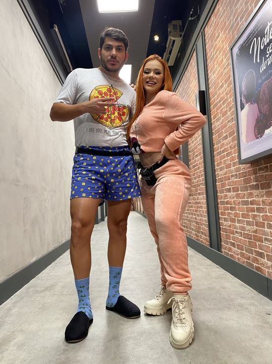 Para os que gostam de um look mais descontraído, que tal um
pijama divertido? Tem também na Riachuelo!