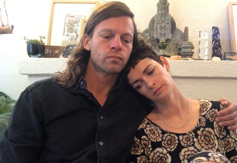 Adam e Emily falam com exclusividade sobre ação da quadrilha de piratas no Pará