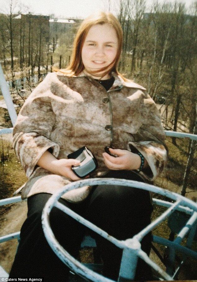 Tanya diz que além do excesso de peso, também tinha problemas para respirar e dificuldades para andar. Depois de várias dietas falhas, a jovem decidiu procurar um nutricionista e um personal trainer.
— Tentei várias dessas dietas famosas, mas que não eram saudáveis. Até parei de comer, e isso começou a me deixar fraca. Por isso decidi procurar ajuda e entender tudo de treinamento físico
R7 Dieta ajuda você a perder peso aliando exercícios e boa alimentação