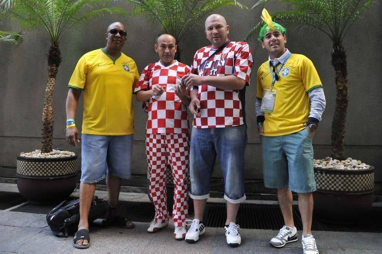 Em encontro com brasileiros, tudo tranquilo