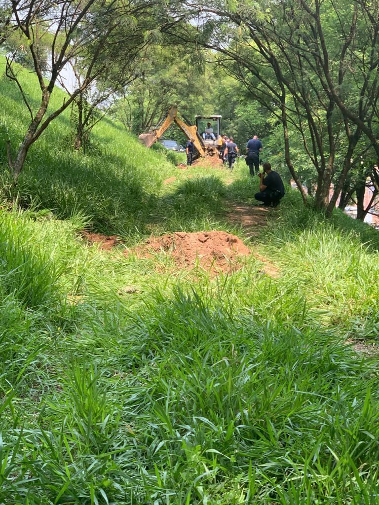 Cemitério clandestino descoberto na zona sul de SP