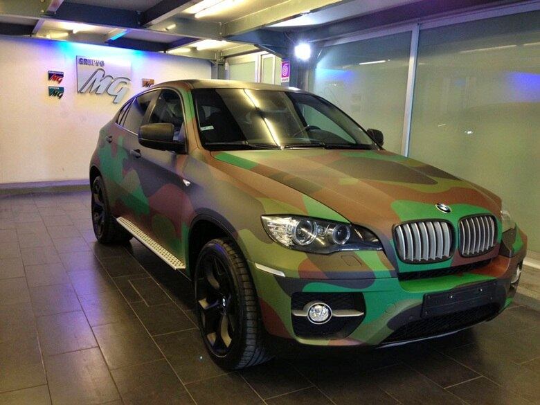 Será que este BMW X6 encara uma guerra?