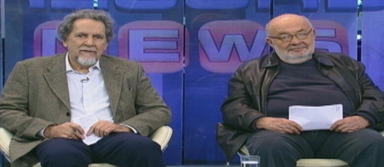 As perguntas foram feitas pelo jornalista Heródoto Barbeiro, com participação dos colunistas Ricardo Kotscho e Nirlando Beirão (foto), além de ONGs ligadas a questões da cidade, que enviaram perguntas gravadas