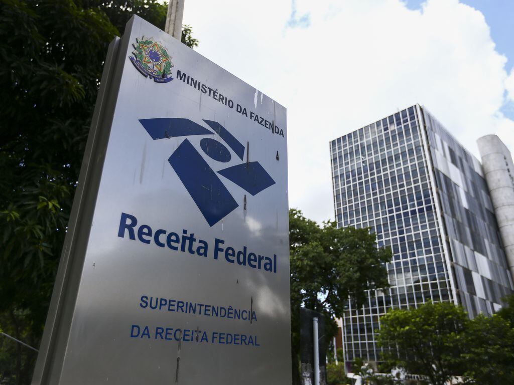 Receita enviou carta a 587.658 contribuintes que caíram na malha fina