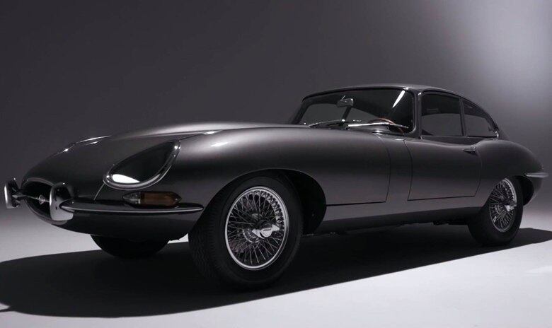 Este primeiro modelo será apresentado entre 5 e 9 de abril, na exposição Techno-Classica Essen, na Alemanha