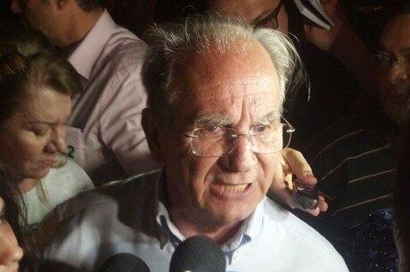 Substituto de Arruda, Frejat obteve 27,97% dos votos e vai ao segundo turno com Rollemberg