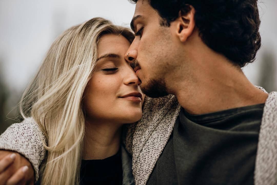 Rafa tem namorada, a estudante de nutrição Ingrid Lima, e também adora se declarar a ela


Você viu? Leo Stronda e Luane Dias fazem planos
de morar juntos