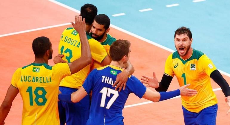 Brasil confirmou a quarta vitória no vôlei masculino em Tóquio 2020