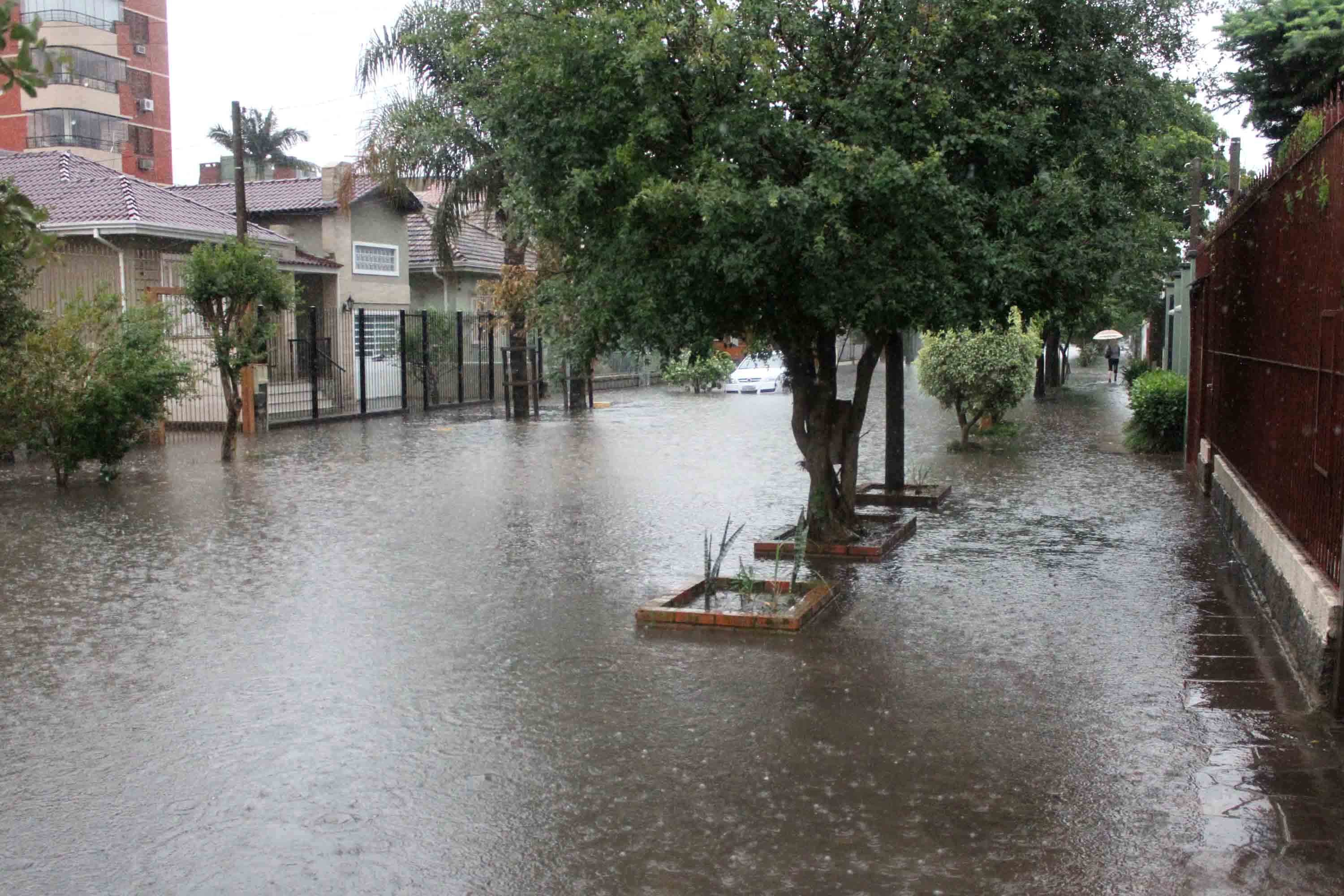 Ao menos 38 municípios do RS foram atingidos pelas chuvas