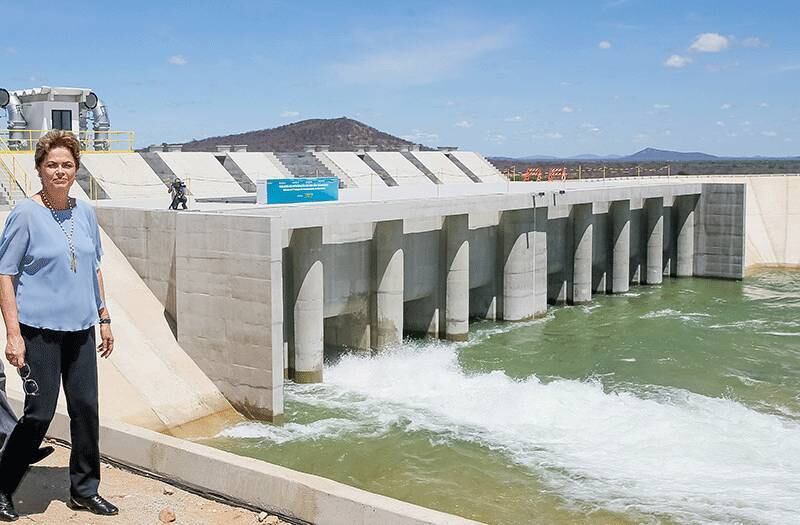 Dilma destacou a importância da transposição do rio São Francisco para ajudar no combate da seca do Nordeste brasileiro