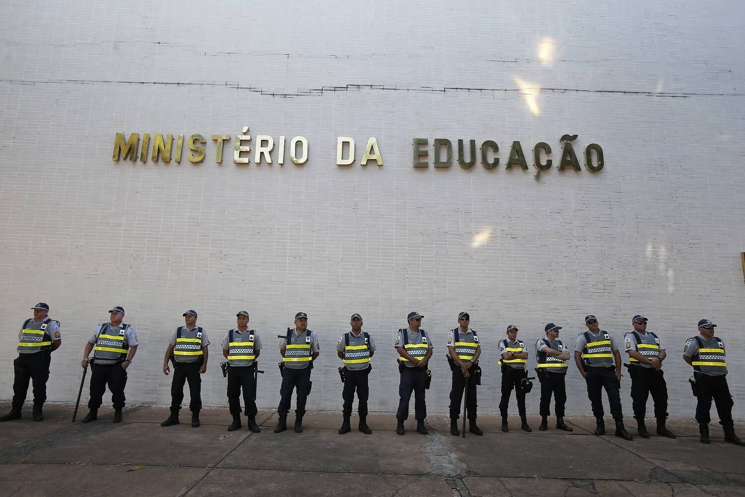 MEC: disputa política pelo FNDE