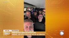 Prefeitos que estavam em Israel devem chegar nesta terça (17) ao Brasil