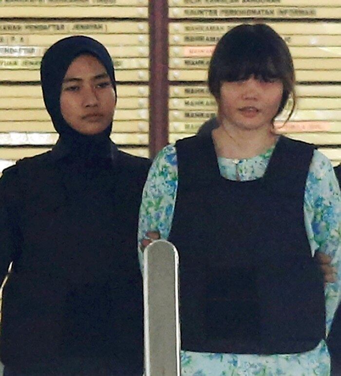 Jovens alegam terem sido enganadas e não sabiam do suposto veneno
