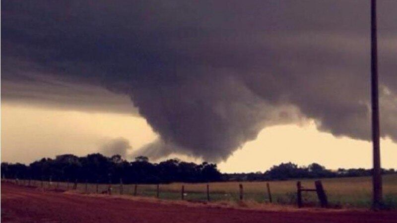 Em São Miguel das Missões tornado deixou diversos estragos