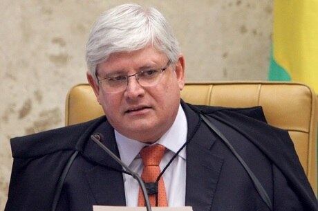 Rodrigo Janot é alvo e críticas do governo Temer