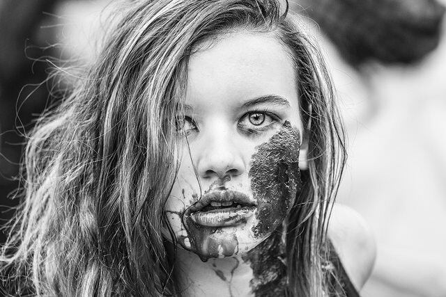 Outros capítulos do livro abordam a difusão espacial das ordas de mortos-vivos e zumbis. Beeton afirma que um assunto como os zumbis é uma forma de deixar a criatividade dos estudantes mais aguçada e também fazê-los simpatizar com o número da matemática

