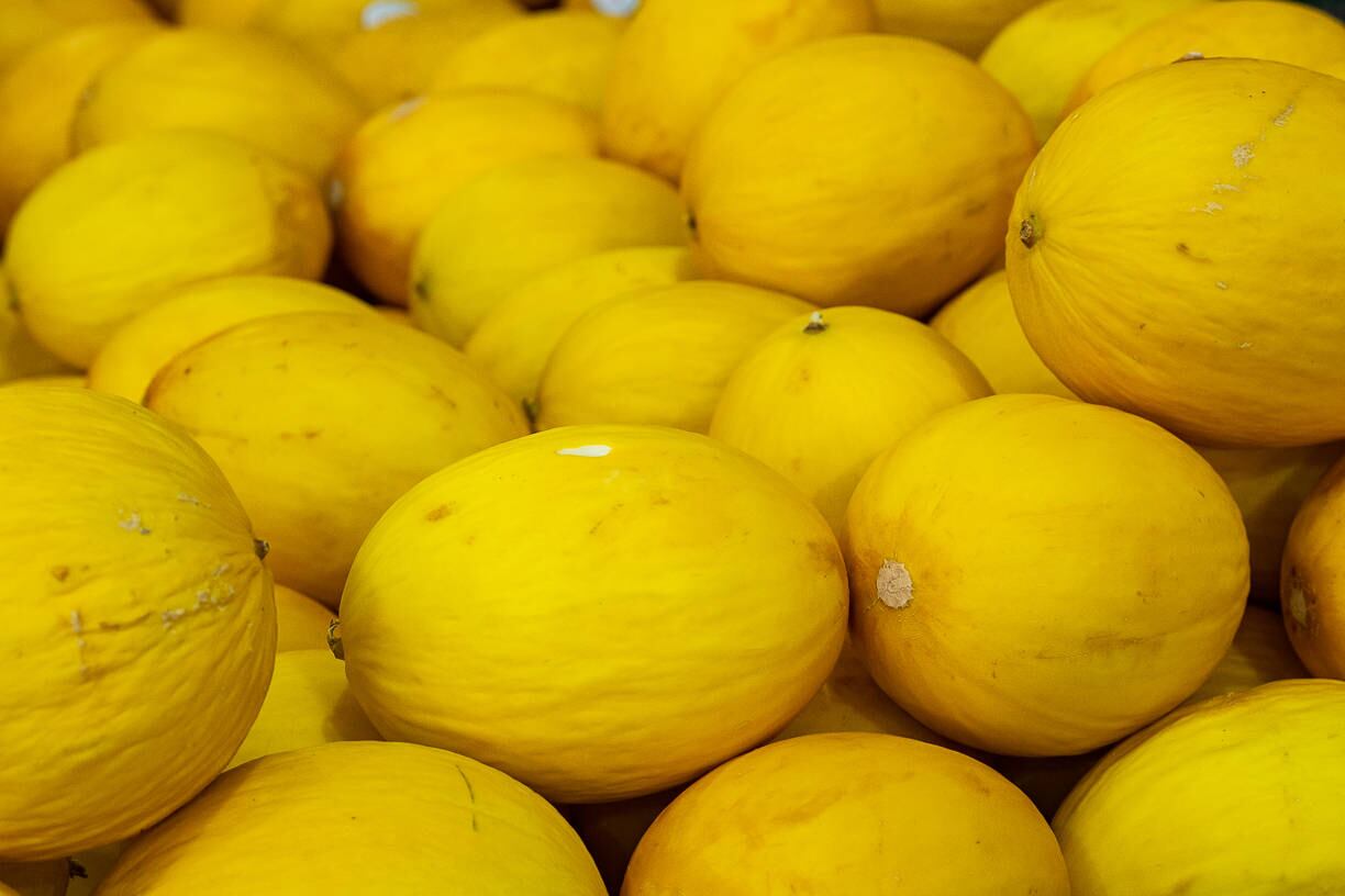 São Paulo, SP - 06.07.2022 - Sacolão - Sacolão da rua Caio Craco, zona oeste da cidade. Oferta de legume, verdura, frutas e hortaliças, tempero etc. Foto Edu Garcia/R7