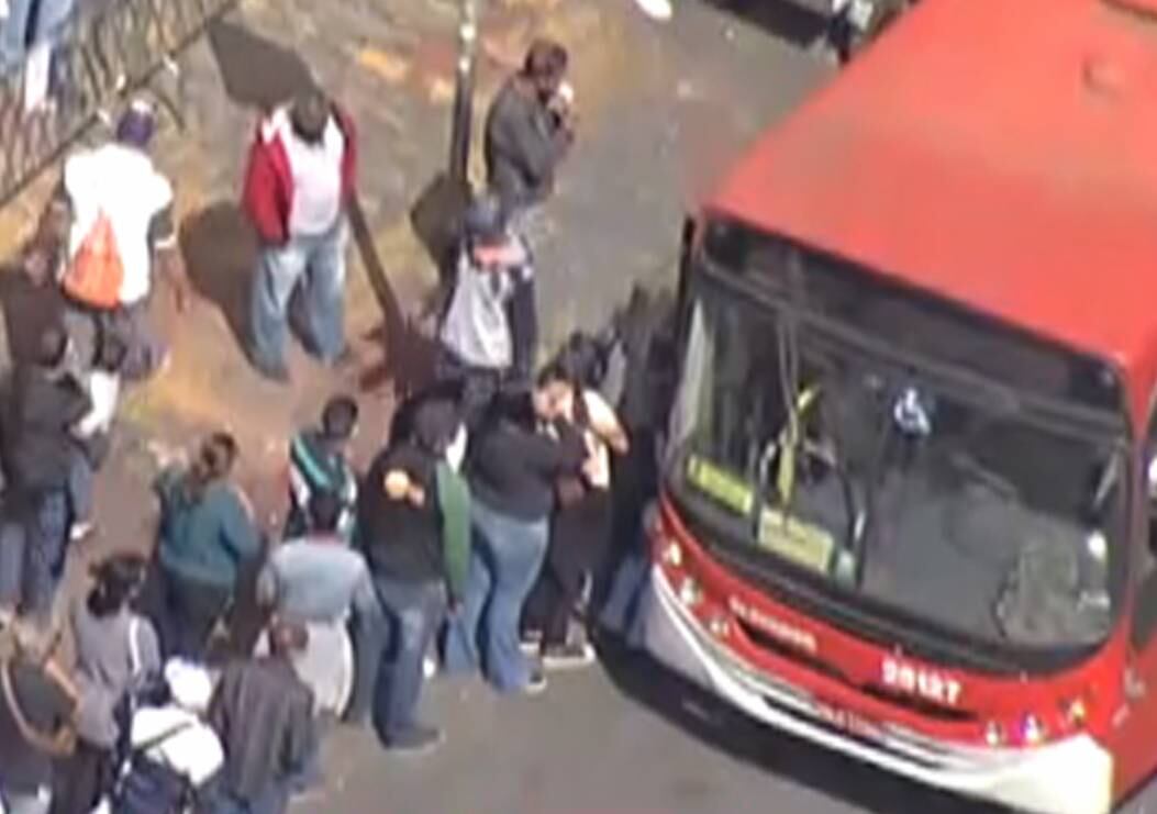 Casos de covid-19 em BH passam de 30 mil