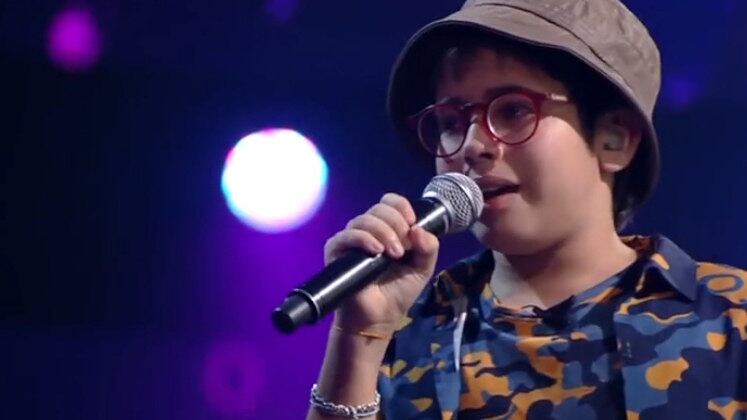Vamos a hablar en español? Filho de mãe argentina, Nico Amâncio mostrou que sabe falar perfeitamente o idioma e ainda colocou Rodrigo Faro para treinar um pouquinho