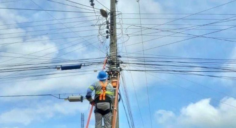 Depois de apagão na virada do ano, energia elétrica é 100% restabelecida em Teresina
