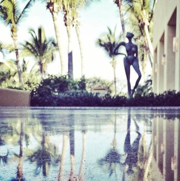 Escolher um bom filtro pode fazer toda diferença na hora de compartilhar um momento inesquecível. Neste período de férias e viagens, com algumas dicas fáceis é possível escolher filtros que se adaptam melhor ao ambiente da foto, seja no campo ou na praia, valorizando ainda mais cada registro. Amplie sua criatividade e deixe suas fotos incríveis. O Amaro, por exemplo, puxa para tons azulados e ilumina fotos mais escuras