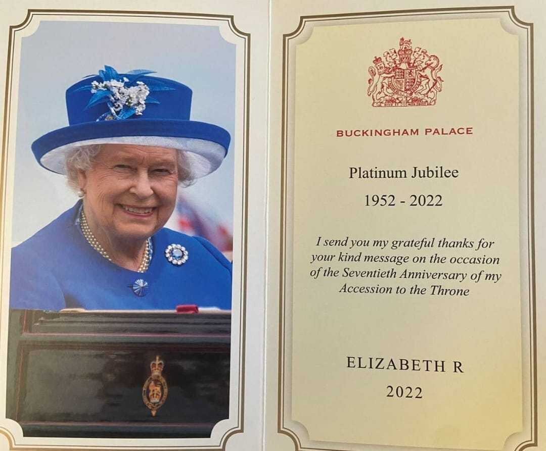 Carta foi assinada pela dama de companhia da Rainha