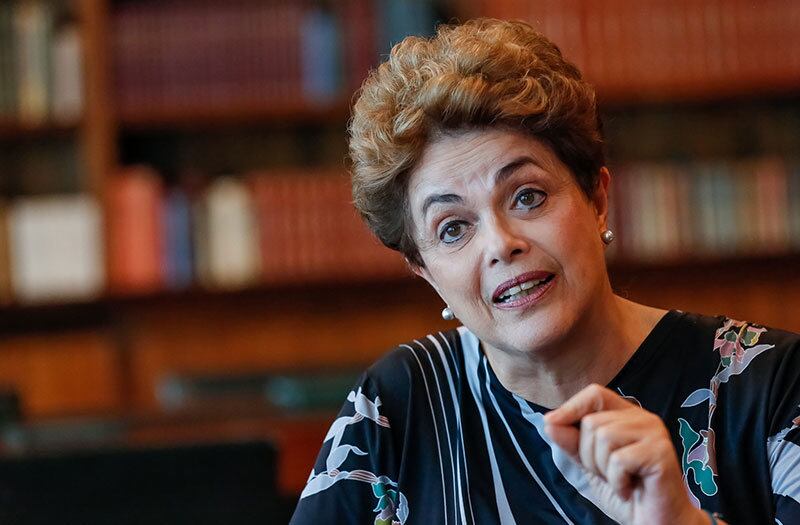 Anteriormente, Dilma Rousseff concordava com a inclusão do termo "golpe" da carta que divulgará nos próximos dias