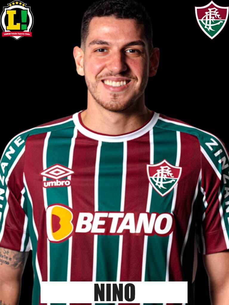 Nino - 5,0 - Pareceu inseguro em alguns momentos e quase entregou para o Fortaleza ao segurar demais a bola no lance do gol anulado de Zé Welison.