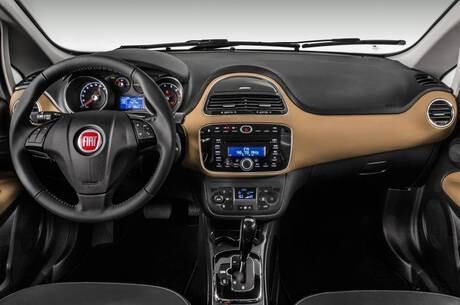 Interior é igual ao do novo Punto nacional