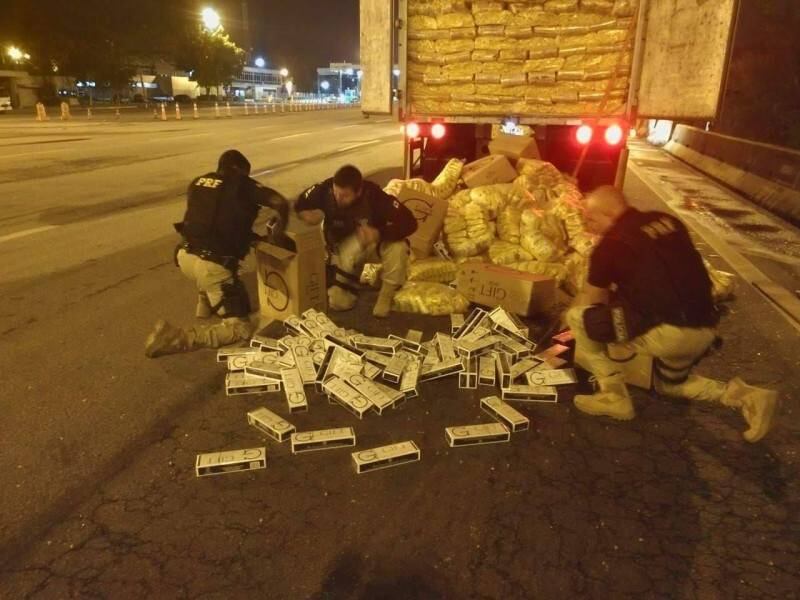 Cargas são contrabandeadas por milícia e tráfico