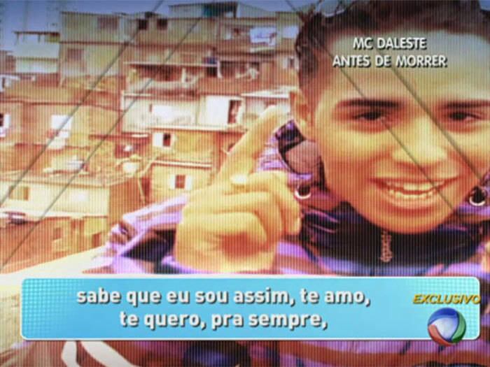 

De ser chamada assim, mas eu gosto de contrariar, você me conhece,

sabe que eu sou assim, te amo, te quero, pra sempre,



+ Aproveite e confira as matérias do programa Domingo Show

+ Já curtiu a página do Domingo Show no Facebook? É só clicar!

+ Siga o Domingo Show no Twitter e receba todas as notícias do programa
