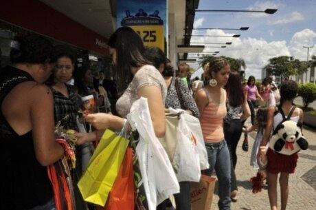 Lojas poderão funcionar no dia 15 de agosto em Belo Horizonte